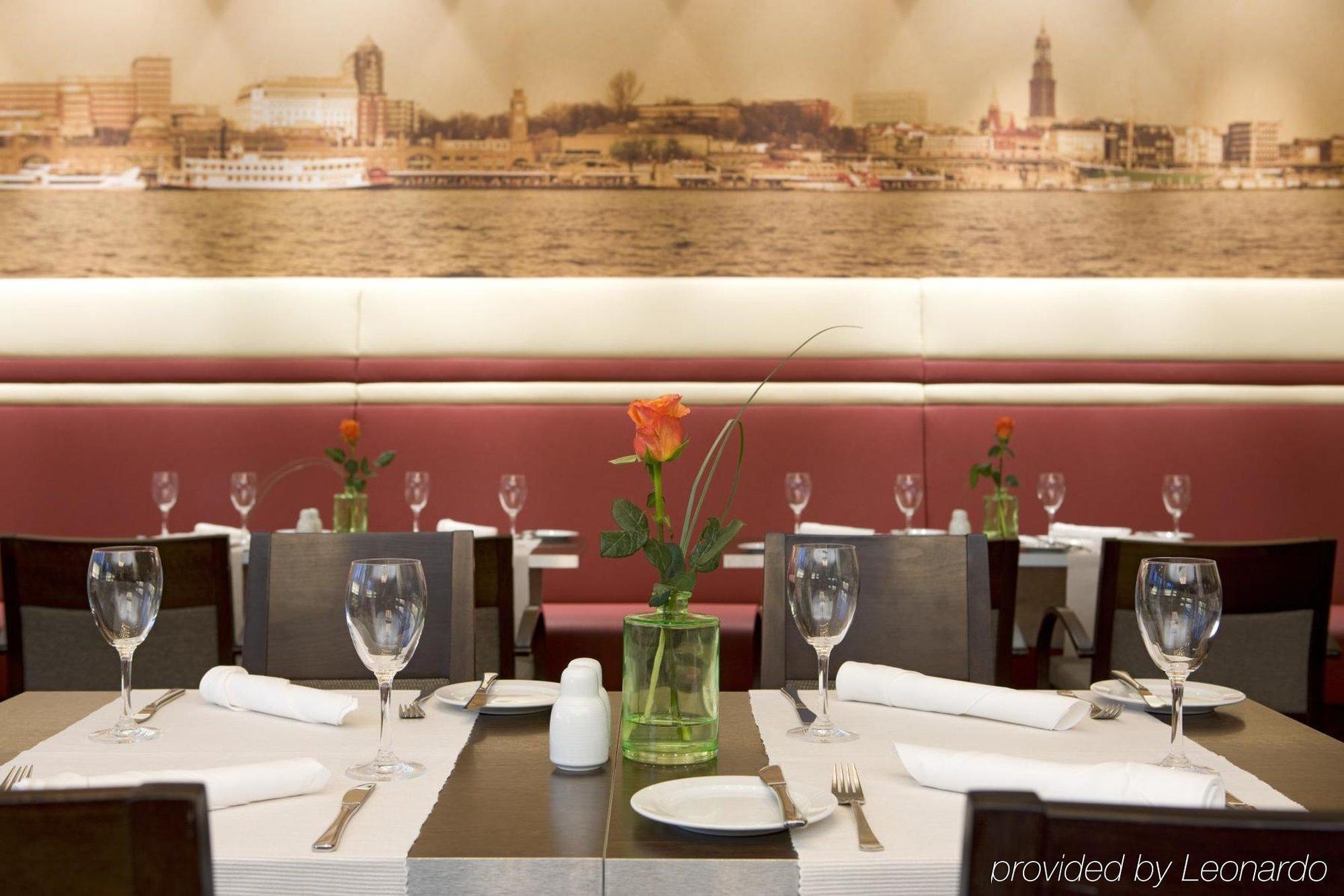Intercityhotel Hamburg Hauptbahnhof Restaurant photo