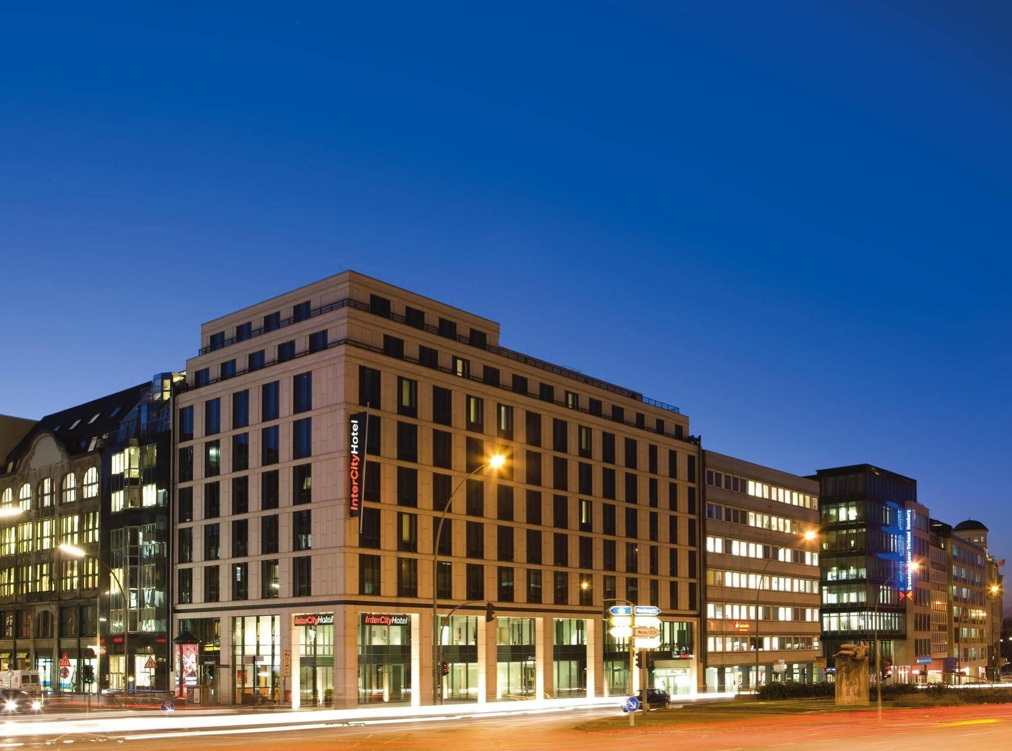 Intercityhotel Hamburg Hauptbahnhof Exterior photo